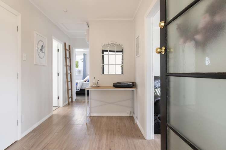 24 Sherwill Street East Feilding_14