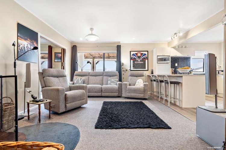 57 Longburn Road Henderson_2