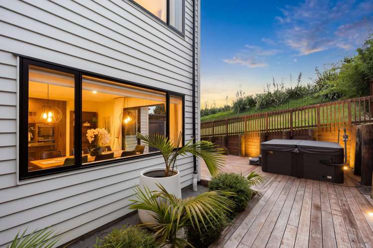 55 Godfrey Drive Orewa_41