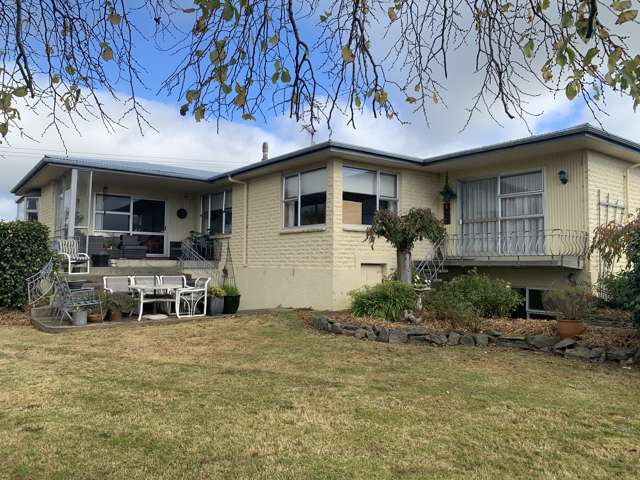 Fabulous 4 bedroom family home in Rural Balclutha