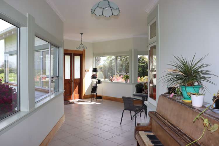 96 Lower Hunter Road Hawera_23