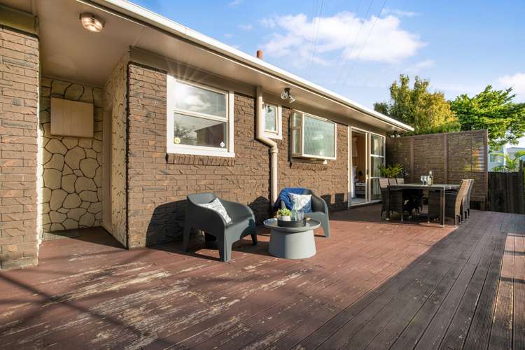 4 Merville Avenue Te Atatu South_18