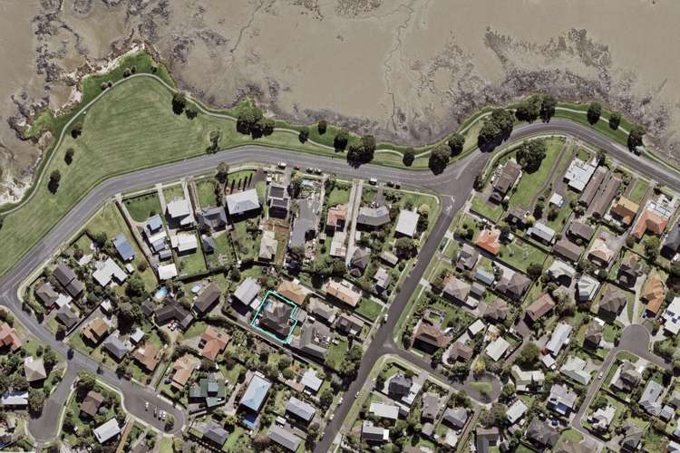 6b Seaforth Avenue Mangere Bridge_21