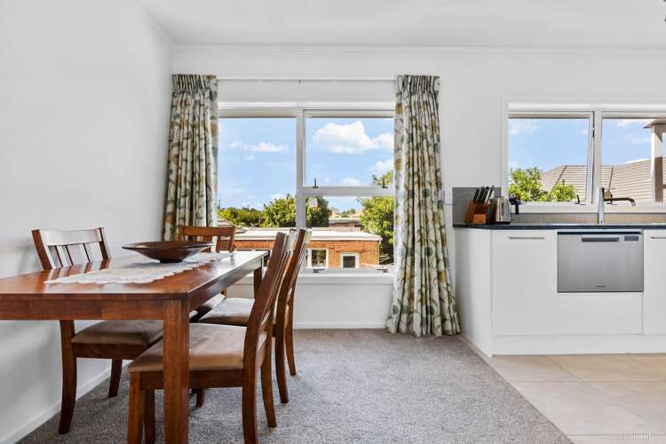 2/156 Selwyn Street Onehunga_4