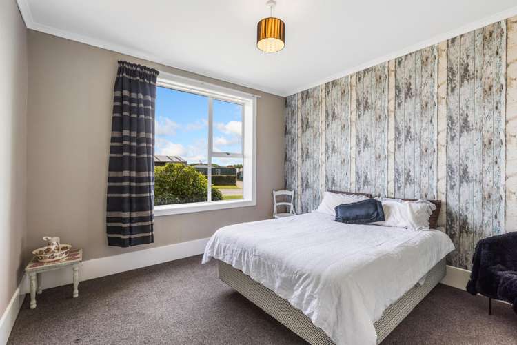 115 High Street Leeston_11