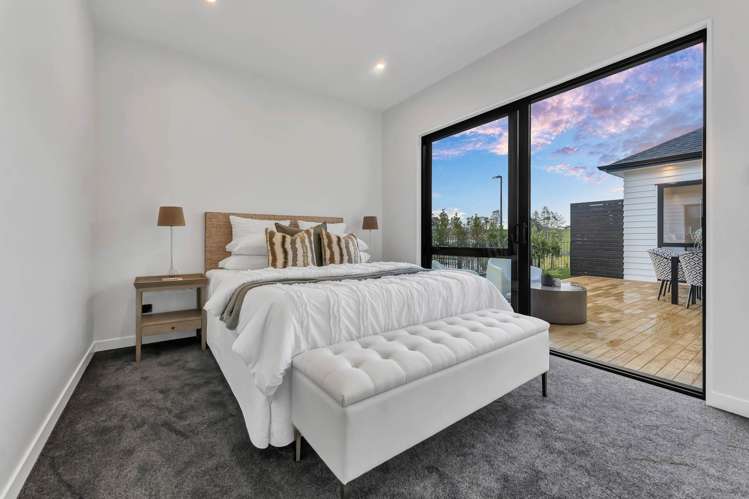 51 Tipu Crescent Milldale_14