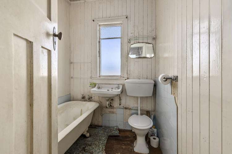 11 Lonsdale Crescent Rongotai_15