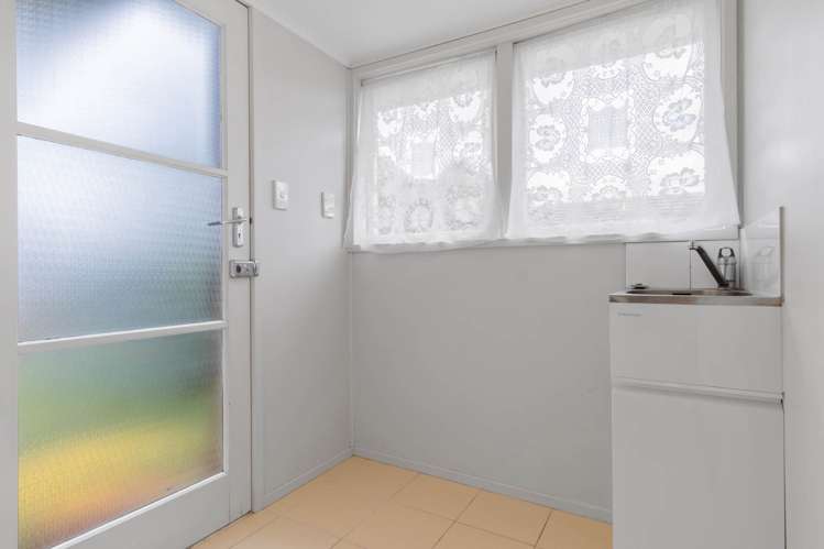 3/7 Ellen Avenue Hillcrest_15