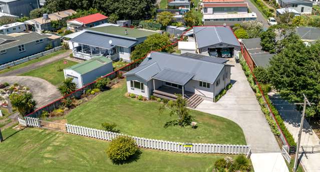 40 Seaview Avenue Te Puru_1