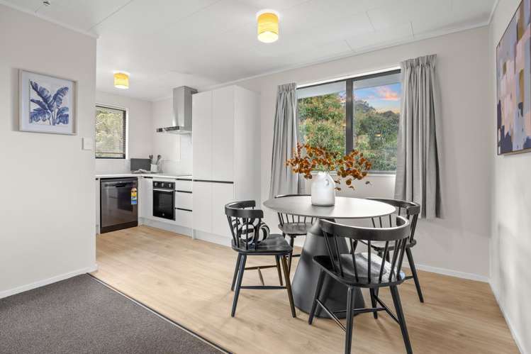 8A Alidade Place Massey_10