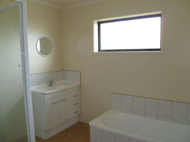 17a Chesterton Terrace Henderson_3