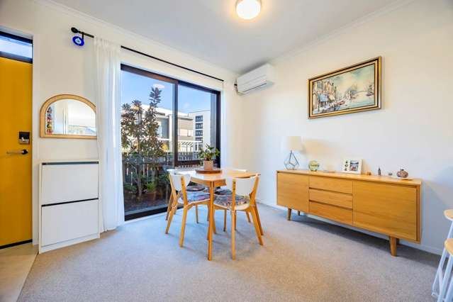 4 Tuhono Lane Northcote_2