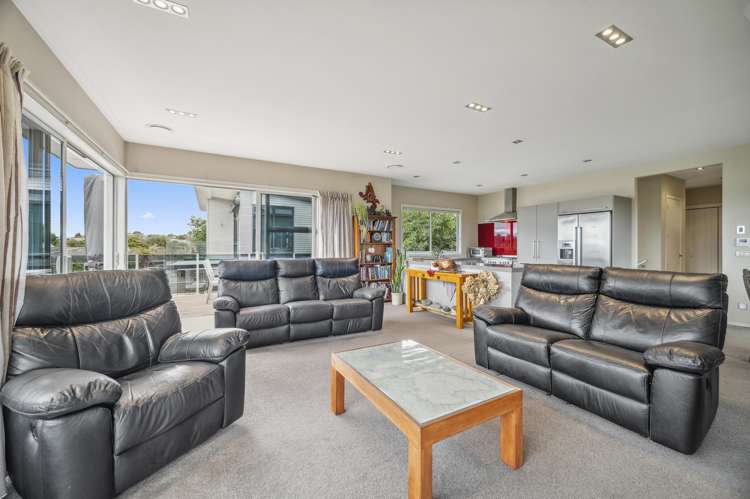 1/46 Shepherd Road Waipahihi_6