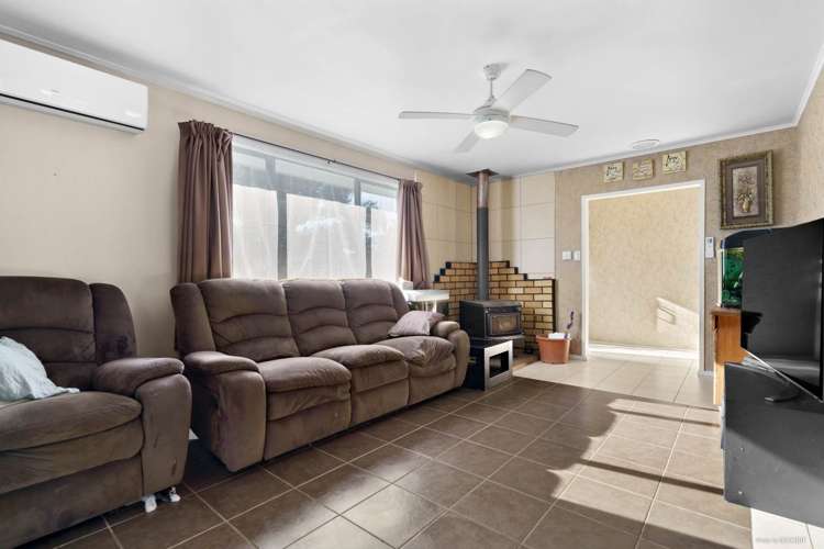 13 Tabitha Crescent Henderson_3