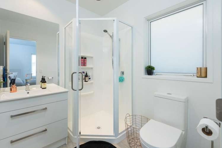 141 Condor Drive Pyes Pa_15