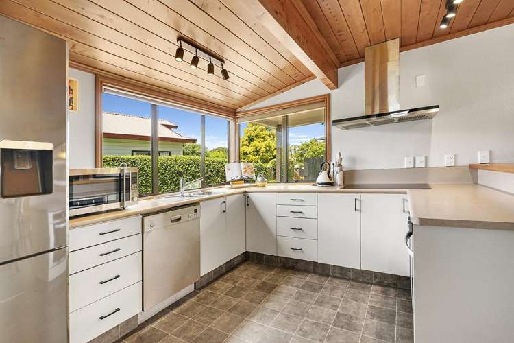 11 Stevenson Place Leamington_7