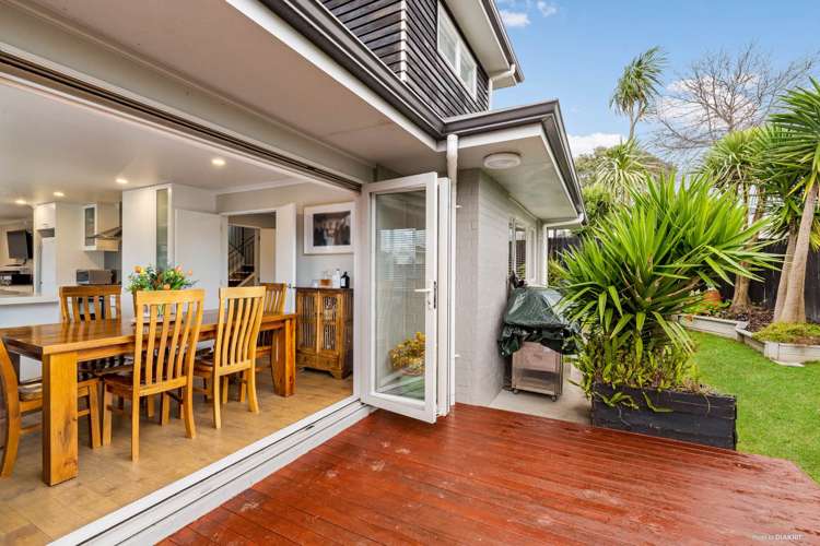 5a Bradbury Road Botany Downs_21