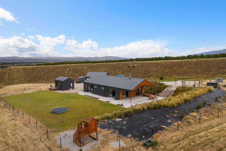 45 Stella Way Waikerikeri_19