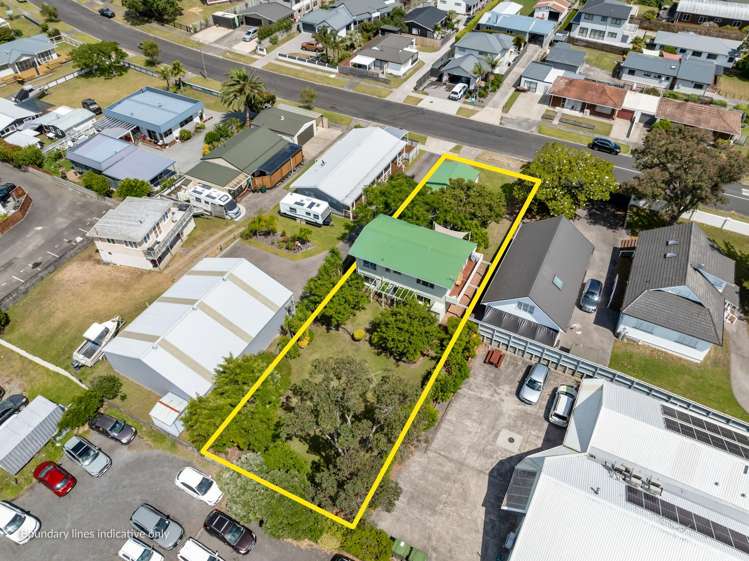 100 Charleston Avenue Whangamata_29