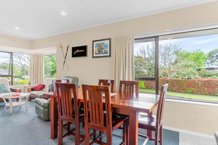 16 Graham Street One Tree Point_9