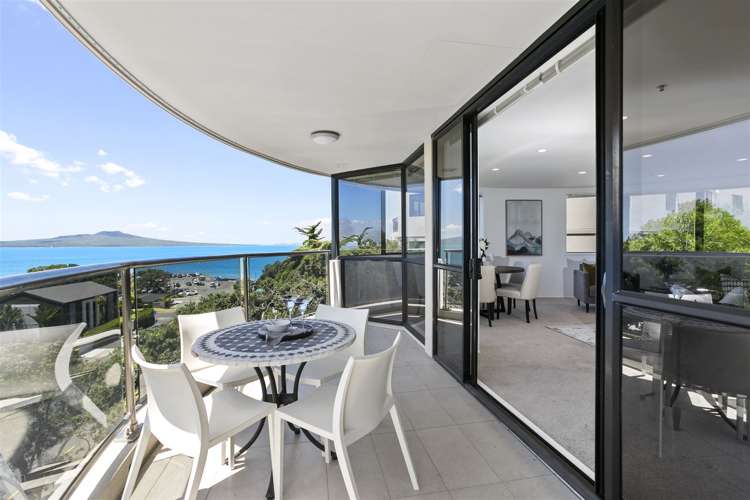 3d/175 Hurstmere Road Takapuna_3