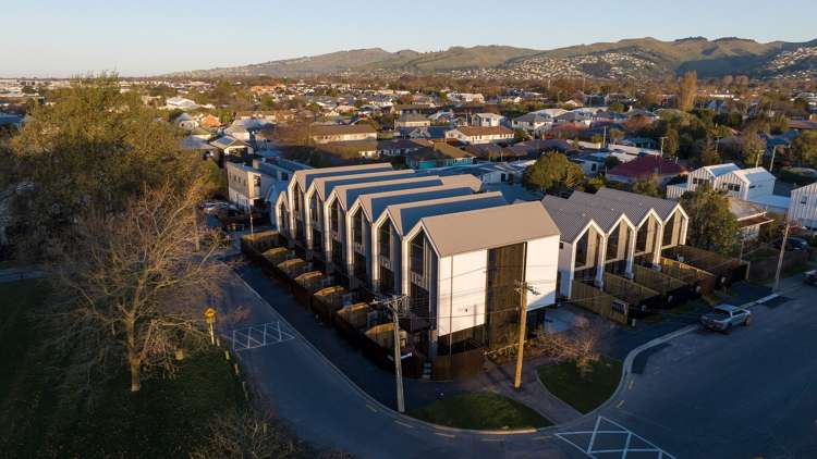 2/5 Ward Street Addington_2