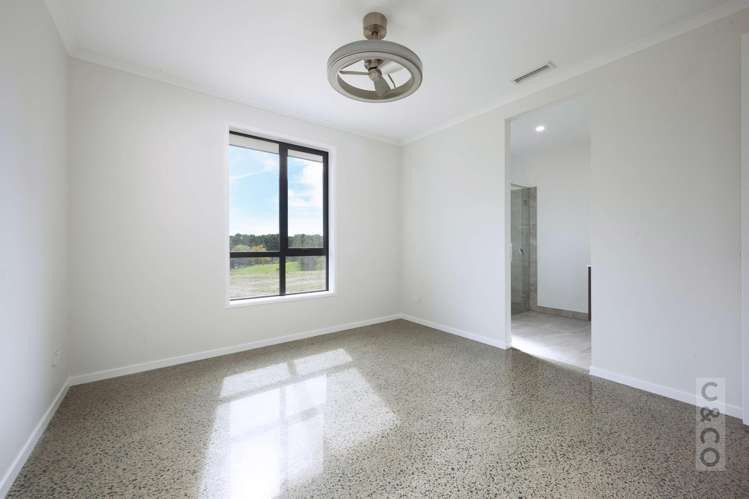 524 Ridge Road Riverhead_27