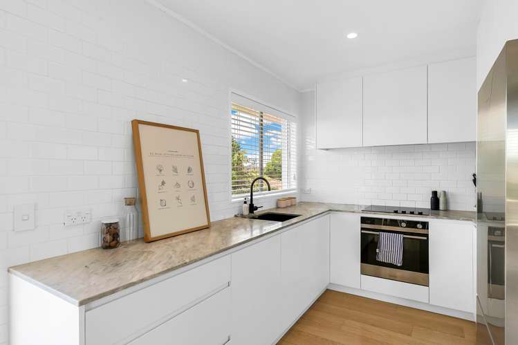 2/267 Meola Road Point Chevalier_5