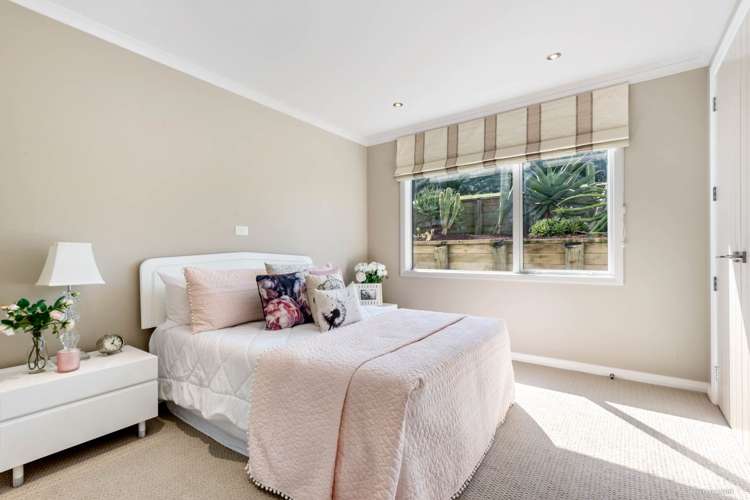 8 Ambrose Lane Whitford_13