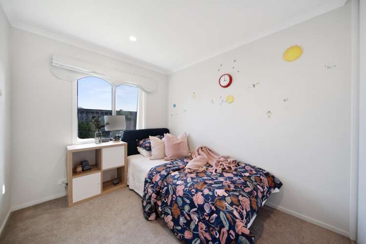 8 Canini Grove Karaka_20