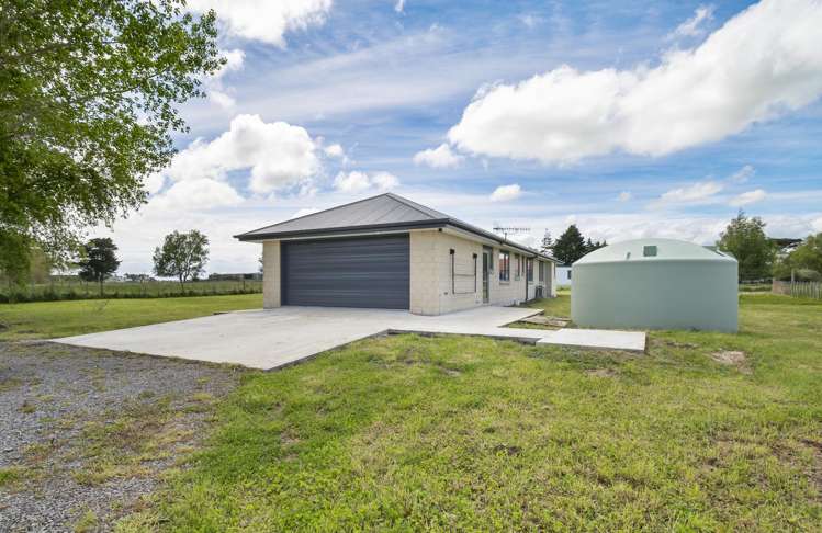 2465 State Highway 1 Rongotea_15