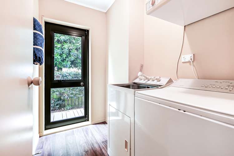 4 Akona Lane Hamilton East_17