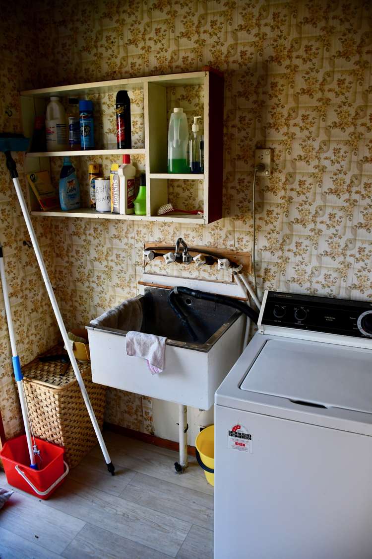 27 Wharf Road Karamea_19