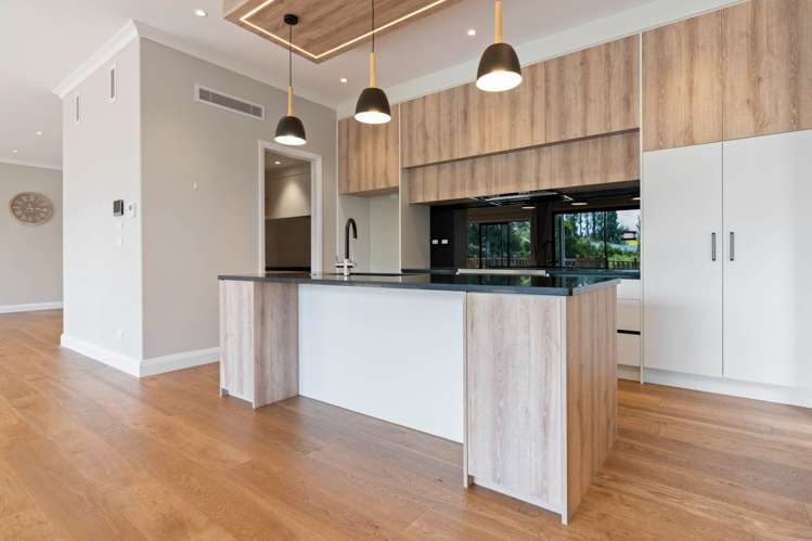 17 Churchouse Road Greenhithe_5