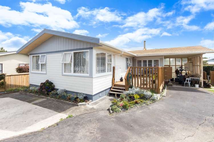 38 Kelkirk Street Kelston_9