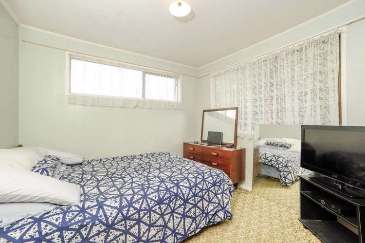 18 Glucina Place Glen Eden_12