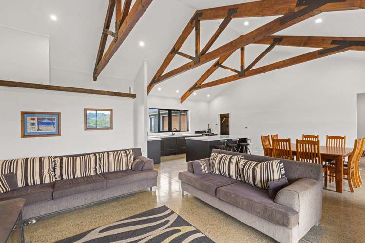 1173 Churchill Road Pukekawa_10