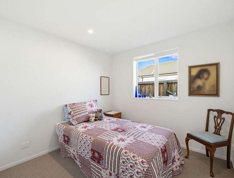 37 Greig Crescent Amberley_25