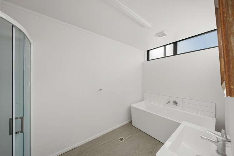 5/7-11 Queen Street Upper Hutt_9