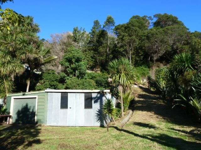 14 Pohue Creek Road Waiomu_3