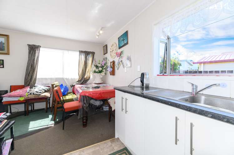 1/11 Bundena Place Clendon Park_7