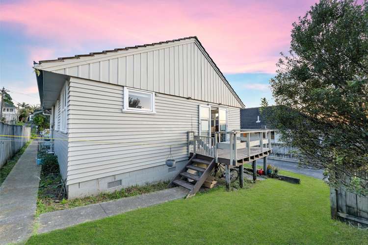 8 Winifred Avenue Bayview_19