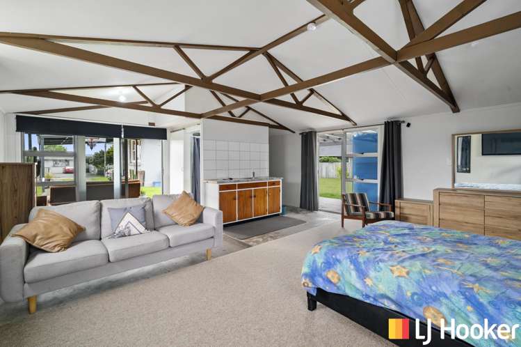 21 Lisa Crescent Mangakakahi_13