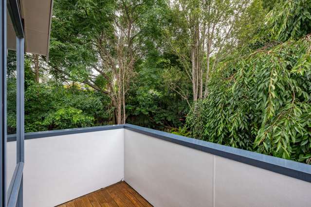 84C Hillcrest Road Hillcrest_1