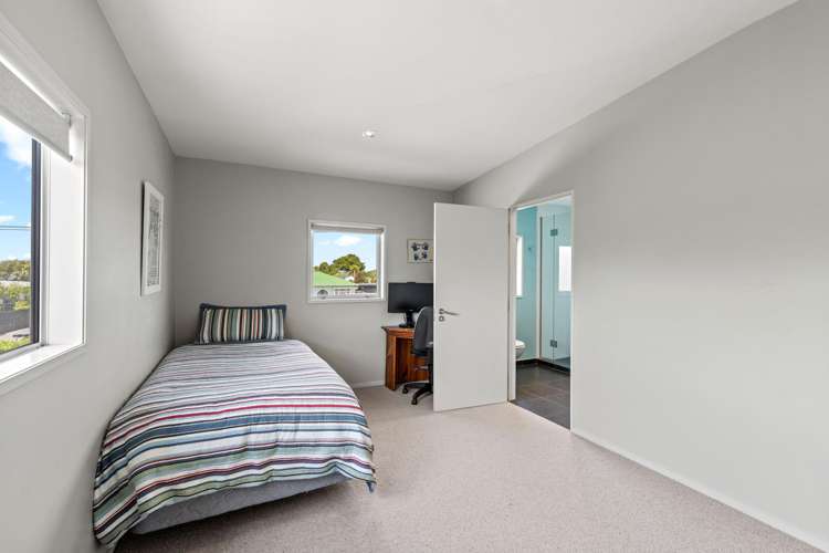 435 Ilam Road Bryndwr_14