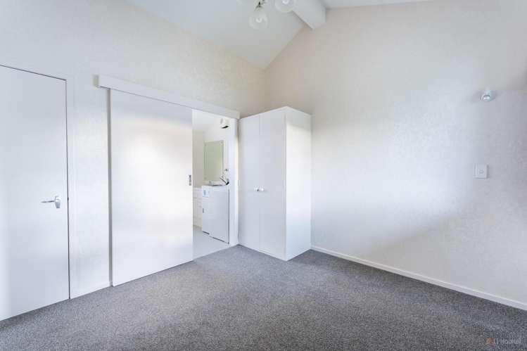 Cottage 13/6 Glenwood Avenue_4