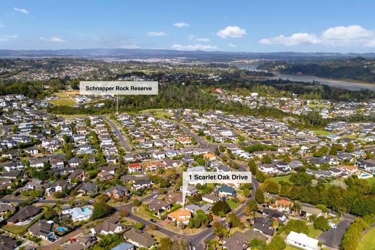 1 Scarlet Oak Drive Schnapper Rock_32