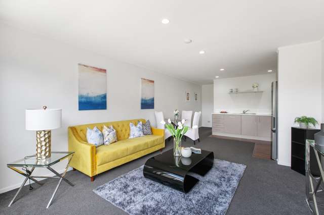 327/26 Morningside Drive Morningside_2