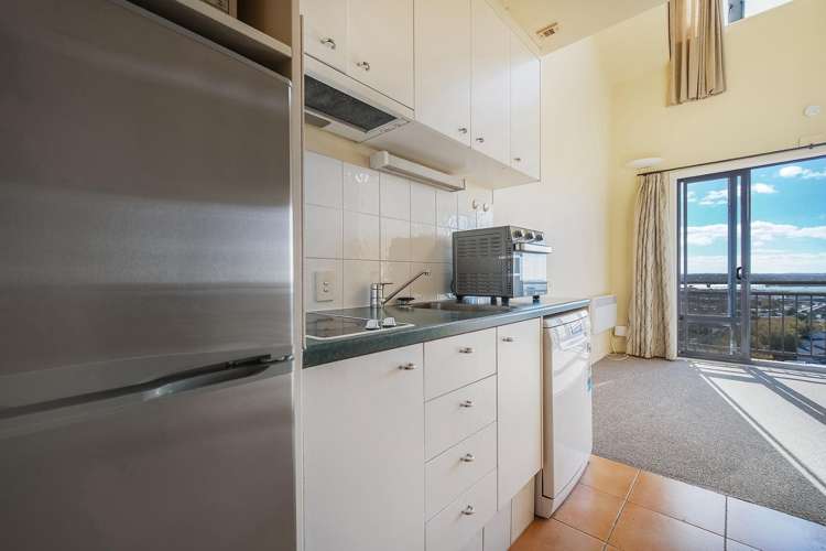 9f/11 Howe Street Freemans Bay_4