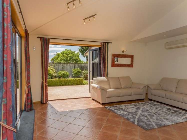 10 Di Pierri Way The Wood_7